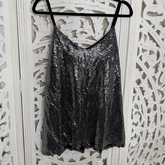Nellie Mae Silver Sequined Metallic Tank - Picture 1 of 5